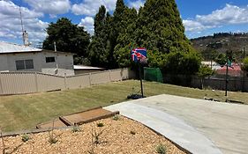 Heart Of Katoomba Semi 2 Bedroom Home
